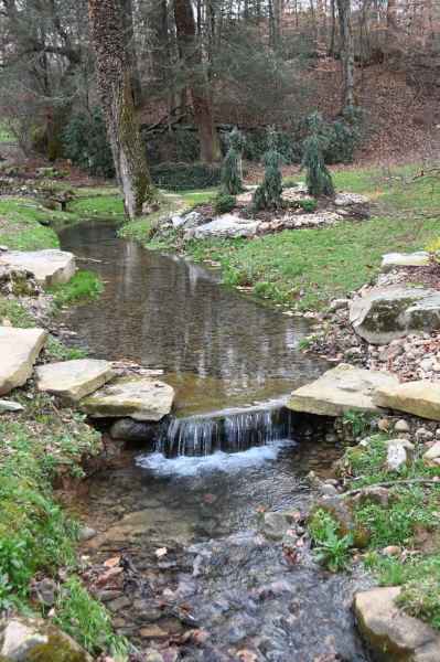 Water splashes over a rock sill